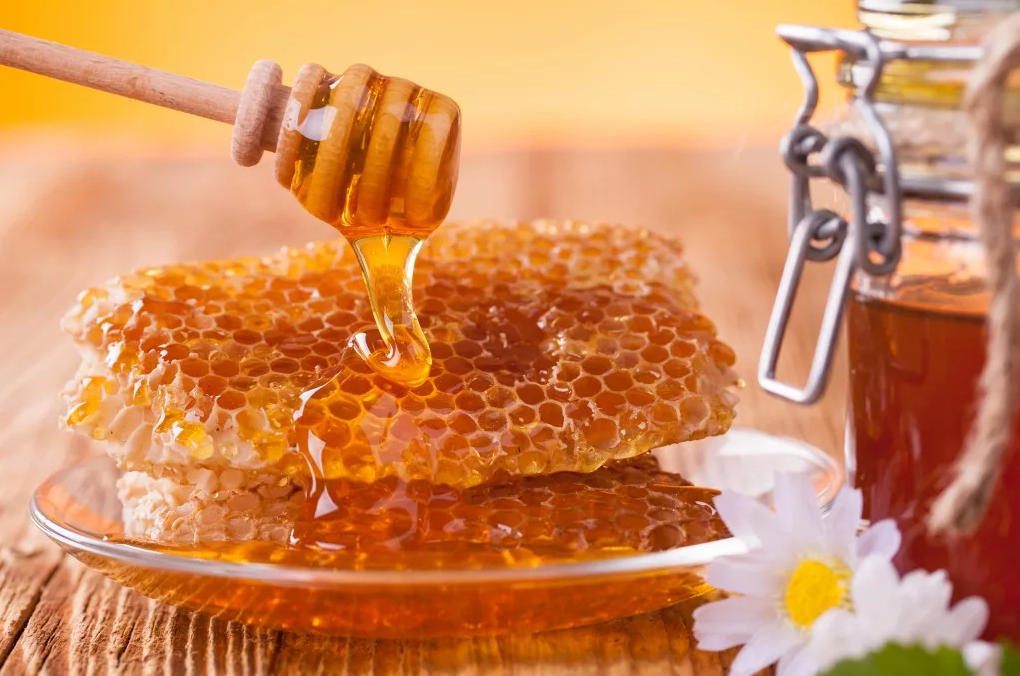 мед с сотами